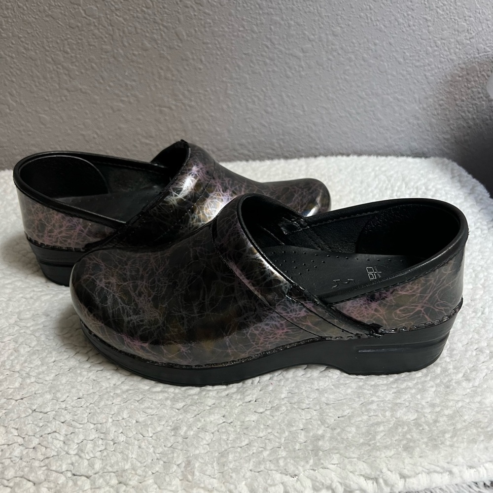 DANSKO Danish Clog Excellent Condition (originally $145) - Picture 5 of 12
